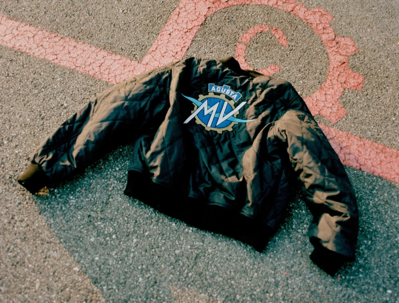 MV Agusta lancia “Logo Level 2”